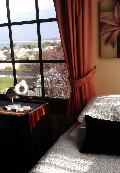 Touchwood Cottages - Darwin Holiday 24