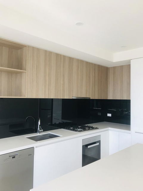 Ellia Doncaster Apartment - Darwin Holiday 24