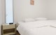 Poplar Box Hill Apartment - thumb 9