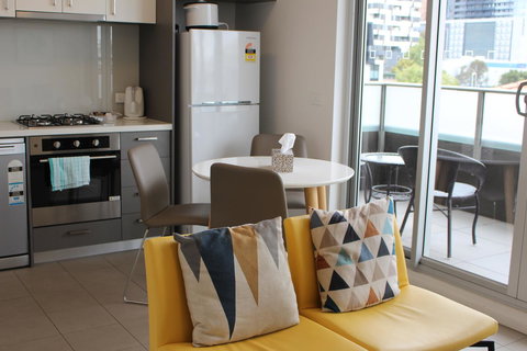 Poplar Box Hill Apartment - Darwin Holiday 2