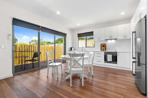 Rosewater Townhouses Dromana - Darwin Holiday 9