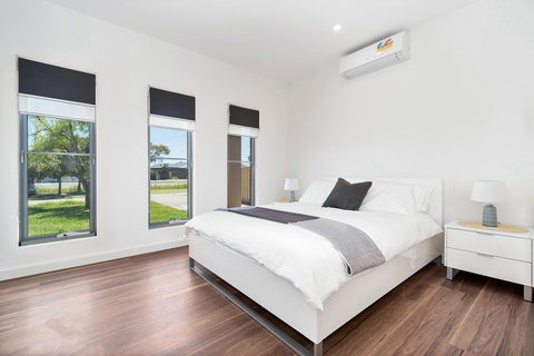 Rosewater Townhouses Dromana - Darwin Holiday 29
