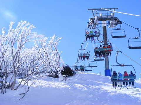 Arlberg Hotham - Darwin Holiday 12