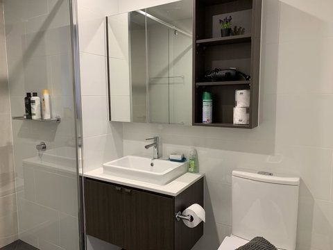 Brand New One/Two - Bed Room Apartment @ Maribyrnong - Darwin Holiday 9