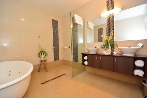 Mornington Hotel - Darwin Holiday 37