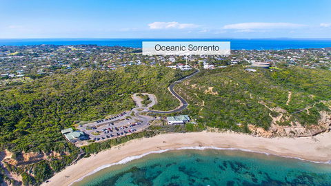 Oceanic Sorrento - Darwin Holiday 0