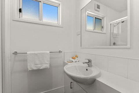 Bright Riverside Holiday Park - Darwin Holiday 8