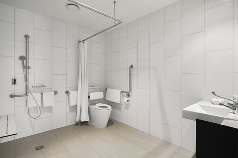 Quest Burwood East - Darwin Holiday 18