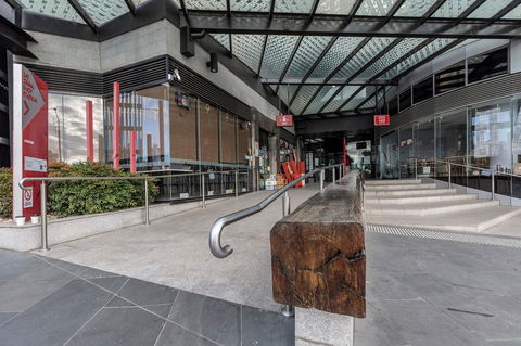 2Bedroom Apartment With Views In Docklands Next To CBD & Marvel Stadium - Darwin Holiday 20