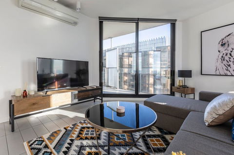 2Bedroom Apartment With Views In Docklands Next To CBD & Marvel Stadium - Darwin Holiday 2