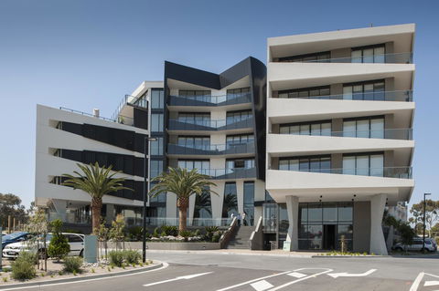 Caroline Serviced Apartments Sandringham - Darwin Holiday 0