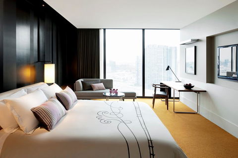 Crown Metropol Melbourne - Darwin Holiday 24