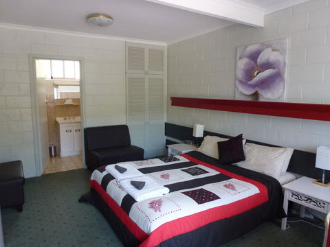 The Grampians Motel - Darwin Holiday 42