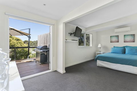 Front Beach House - Darwin Holiday 17