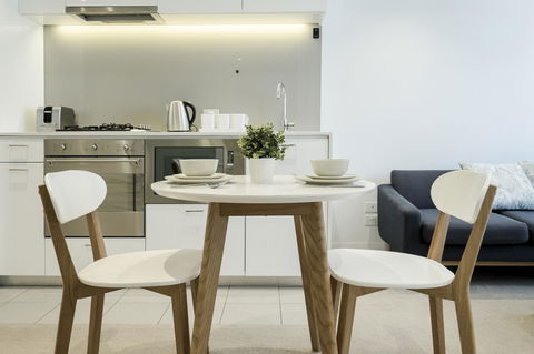 Mono Apartments On Franklin Street - Darwin Holiday 12