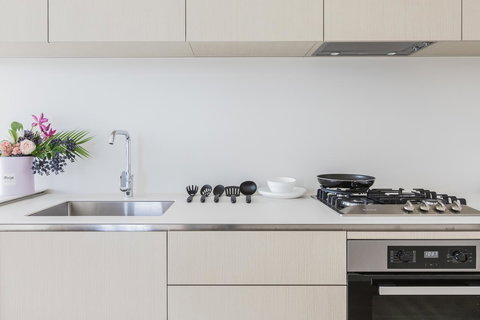 New Eureka 108 Hotel Apartments - Darwin Holiday 9