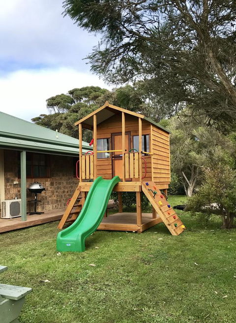 Apollo Bay Cottages - Darwin Holiday 5