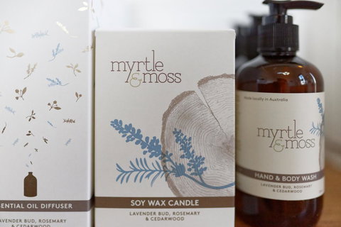 54 On Bank - Darwin Holiday 12