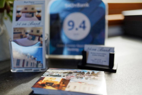 54 On Bank - Darwin Holiday 13