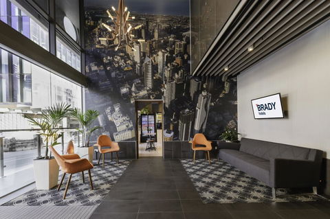 Brady Hotels Central Melbourne - Darwin Holiday 10