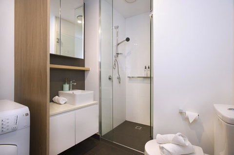 Mono Apartments On La Trobe Street - Darwin Holiday 10