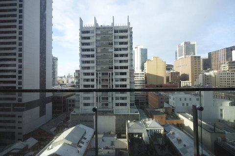 Mono Apartments On La Trobe Street - Darwin Holiday 17