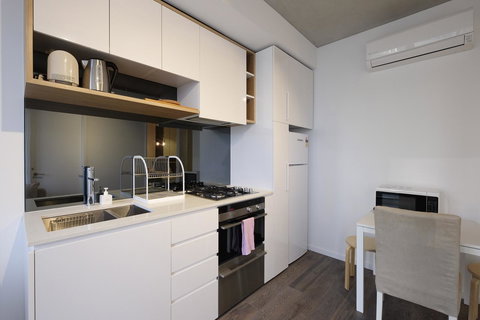 Mono Apartments On La Trobe Street - Darwin Holiday 18