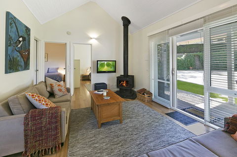 Bilinga Cottages - Darwin Holiday 9