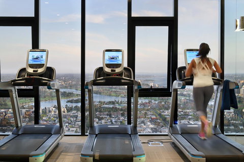 Experience Platinum Hotel Apartments - Darwin Holiday 25