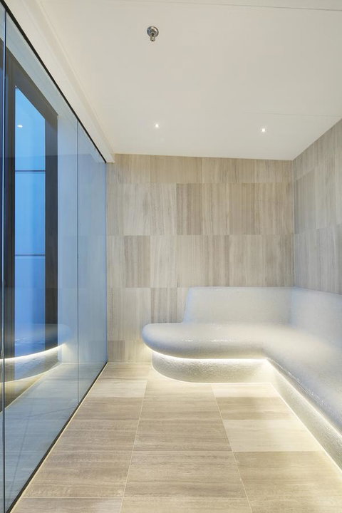 Experience Platinum Hotel Apartments - Darwin Holiday 30