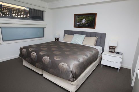 7 Falls Apartments - Darwin Holiday 24