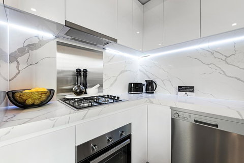 Manhattan Apartments - Caulfield North - Darwin Holiday 22