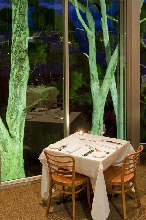 Chris\'s Beacon Point Restaurant & Villas - Darwin Holiday 11