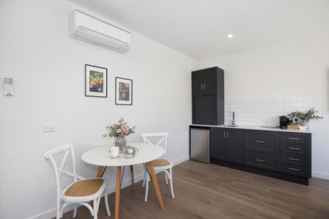 Brooklands Apartments - Darwin Holiday 15