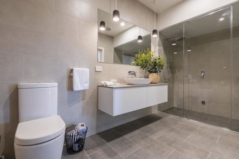 Brooklands Apartments - Darwin Holiday 18