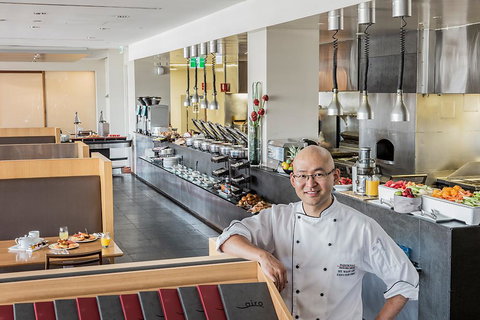 PARKROYAL Melbourne Airport - Darwin Holiday 6