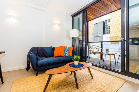 Stay Like Home - Darwin Holiday 22