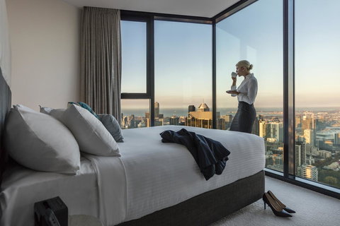 Imagine Lighthouse - Darwin Holiday 9