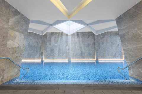 Imagine Lighthouse - Darwin Holiday 2