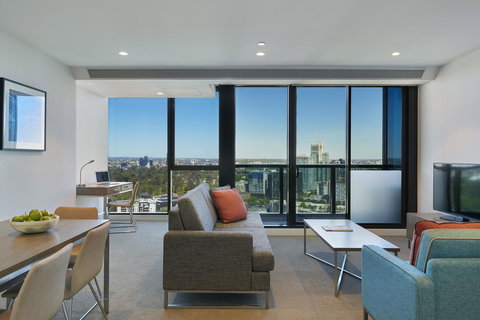 City Tempo - Power St - Darwin Holiday 0