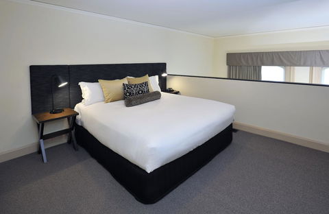 Grand Hotel Melbourne - Darwin Holiday 18