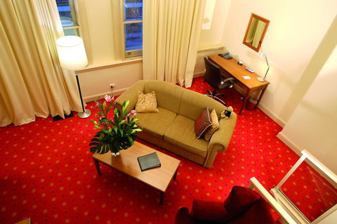 Grand Hotel Melbourne - Darwin Holiday 12