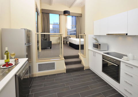 Grand Hotel Melbourne - Darwin Holiday 19