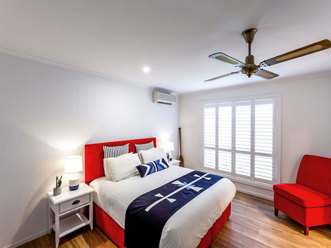 Sandymount - Darwin Holiday 23