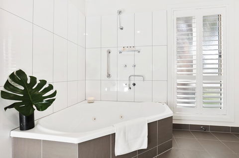 Sandymount - Darwin Holiday 7