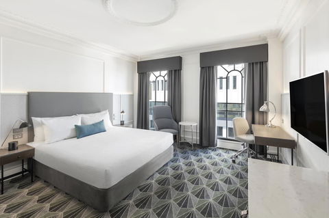 The Savoy Hotel On Little Collins Melbourne - Darwin Holiday 13