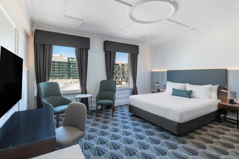 The Savoy Hotel On Little Collins Melbourne - Darwin Holiday 11