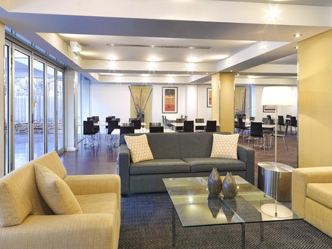 The Parkmore Hotel - Darwin Holiday 8