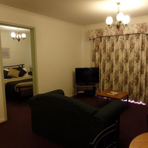 Bright Chalet - Darwin Holiday 10