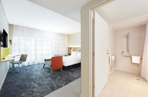 Holiday Inn Express Melbourne Southbank, An IHG Hotel - Darwin Holiday 17